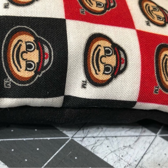 Cornhole Bags Canvas Microsuede Slide / Stick Set of 8 Ohio State Brutus Buckeye - Picture 6 of 6